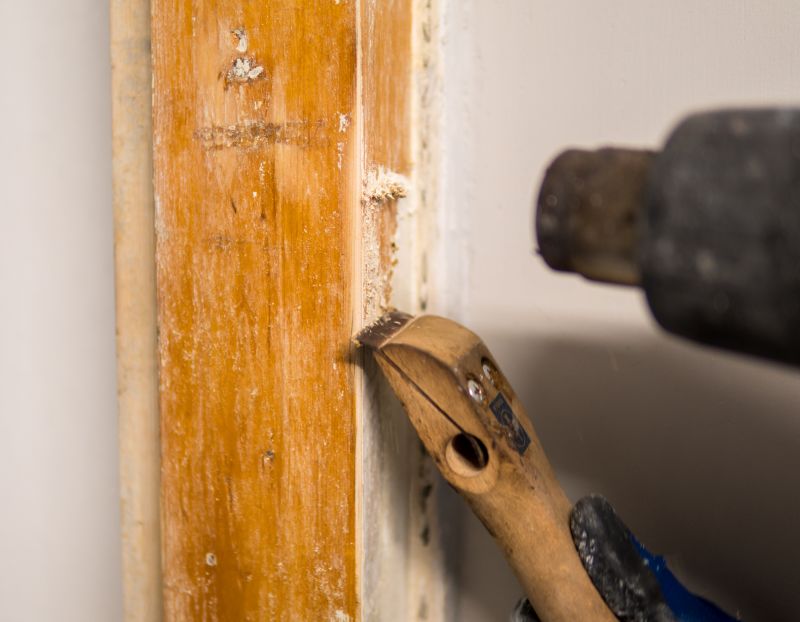 Reveals natural wood grain